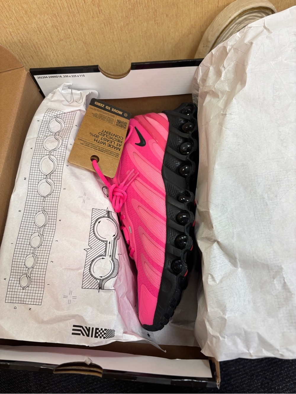 Nike Air Max Dn8